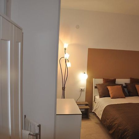 Apartment Ba&Mi Palermo Luaran gambar